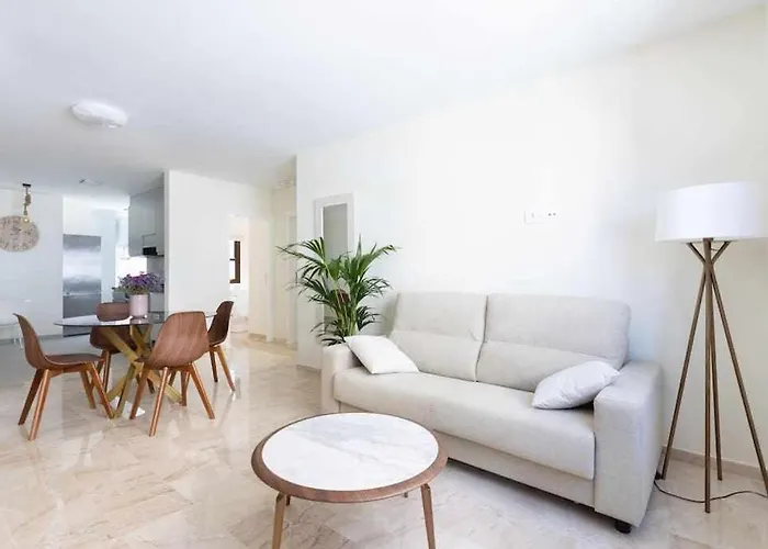 Sunnyland Martianez Valois Puerto de la Cruz (Tenerife)