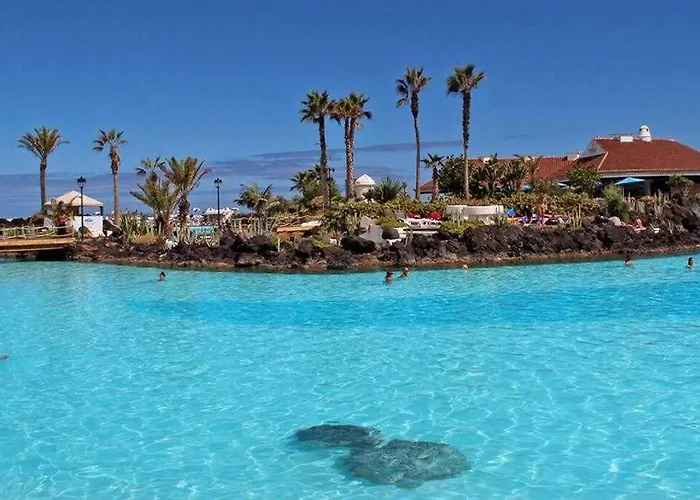 Sunnyland Martianez Valois * Puerto de la Cruz (Tenerife)