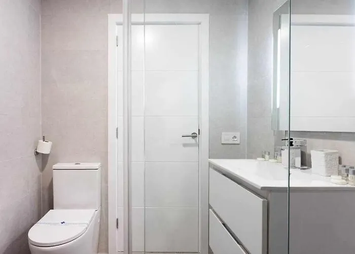 Daire Sunnyland Martianez Valois